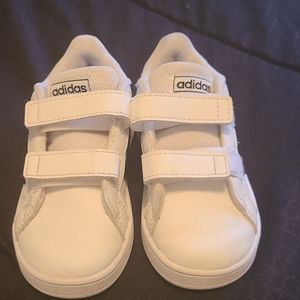 ADIDAS SNEAKERS KIDS